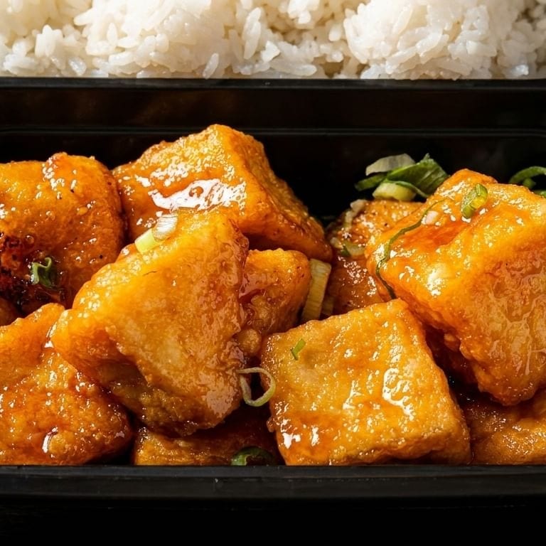 Savor Our Thai Lunch Menu